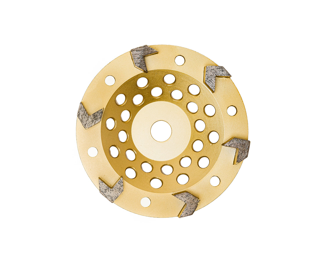 Disco diamantado tipo flecha para pulir concreto de 7 pulgadas perfecto para desbaste y retirar pintura epoxica